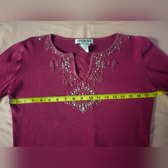 Sara and lily sequined sweater 3/4 sleeve - Picture 2 of 6